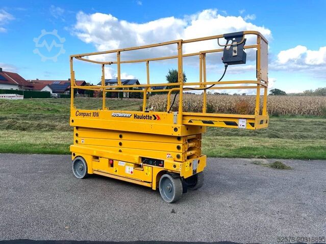 Scherenhebebühne Haulotte Compact 10 N