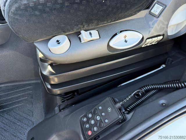 Kühlkoffer-LKW MERCEDES-BENZ ATEGO 1224 L Kühlkoffer 6,2 m LBW 1,5 T*TK T1200