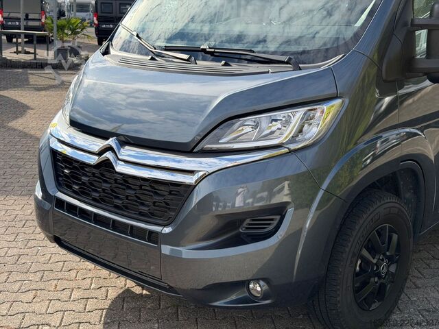 Teilintegriertes Wohnmobil GIOTTILINE C60 / Tageszulassung