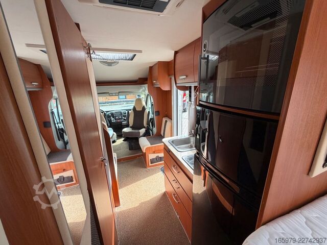 Teilintegriertes Wohnmobil MILLER Toronto