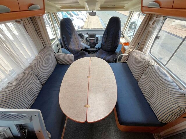 Integriertes Wohnmobil HYMER/ERIBA B 654 - Automatik - Klima -  - Solar