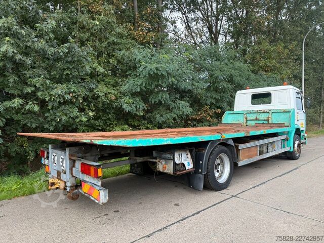 Abschleppwagen LKW SCANIA 93M  220 / Maschinen- Traktor-Auto Transport