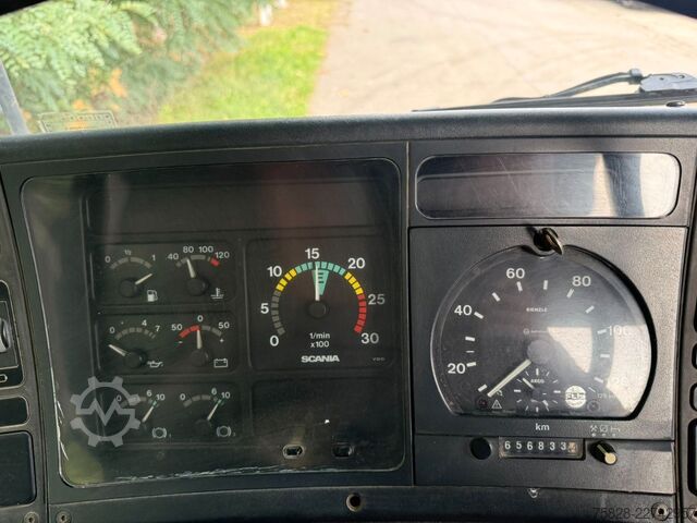 Abschleppwagen LKW SCANIA 93M  220 / Maschinen- Traktor-Auto Transport