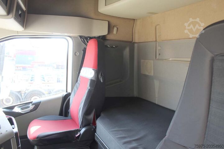 Hakenlift LKW Volvo FH12 460 motrice porta casse mobili usat