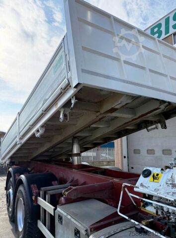 Kipper LKW Iveco STRALIS 350