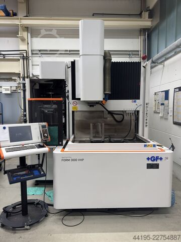 Senkerodiermaschine GF AgieCharmilles FORM 3000 VHP