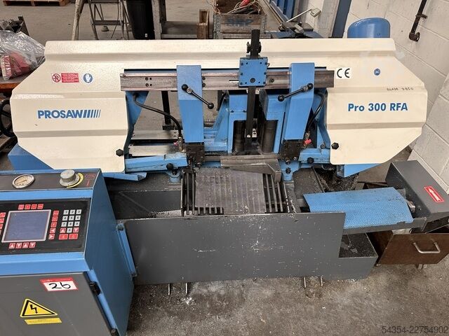 Vollautomatische horizontale Bandsäge Karmetal Prosaw Pro300- RFA