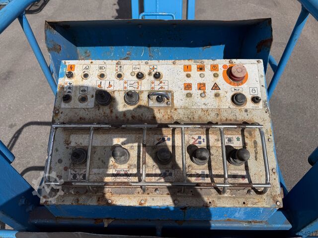Teleskoparbeitsbühne Aichi SP21AJ / 12-4903