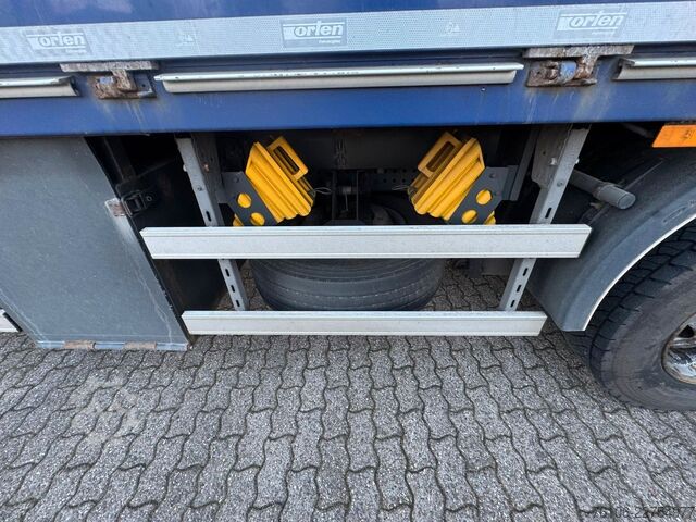 Box truck MERCEDES-BENZ Actros 2545 6x2 Getränkewagen