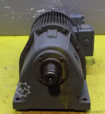 Geared motor 0.55 kW 54 rpm BAUER G12-11/DK84-200