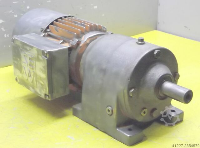 Gear motor 0.25 kW 32 rpm SEW-EURODRIVE R40DT71C4BH
