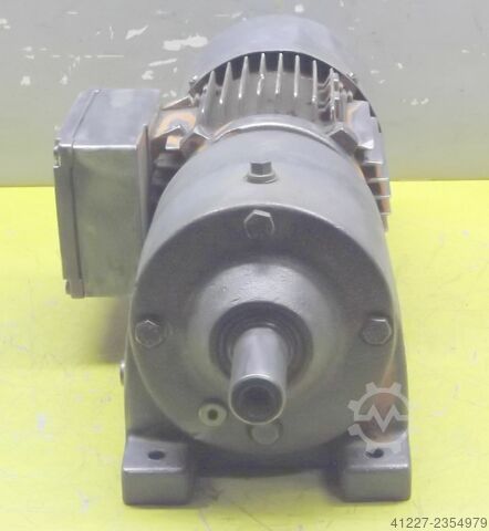 Gear motor 0.25 kW 32 rpm SEW-EURODRIVE R40DT71C4BH