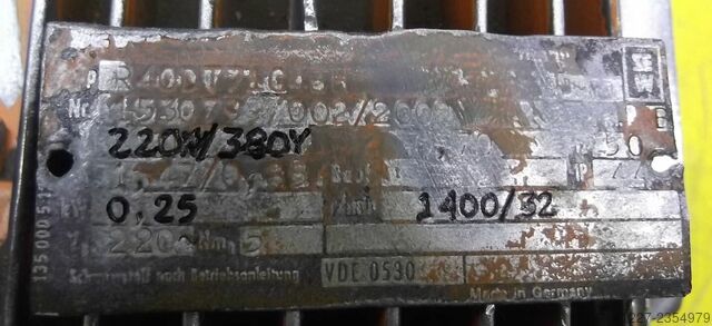 Gear motor 0.25 kW 32 rpm SEW-EURODRIVE R40DT71C4BH