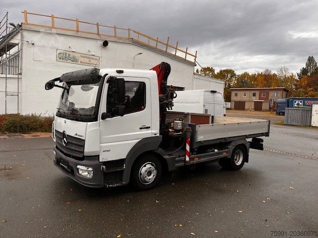 Autokran MERCEDES-BENZ Atego 818 mit Ladekran