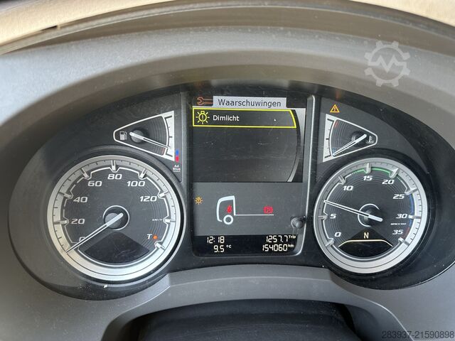 Box truck DAF LF 45.230