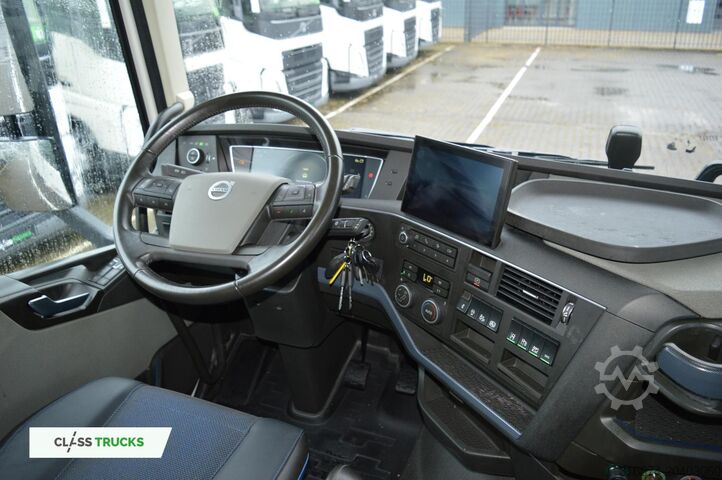 Standard tractor unit VOLVO FH 460 Globetrotter XL i-Save