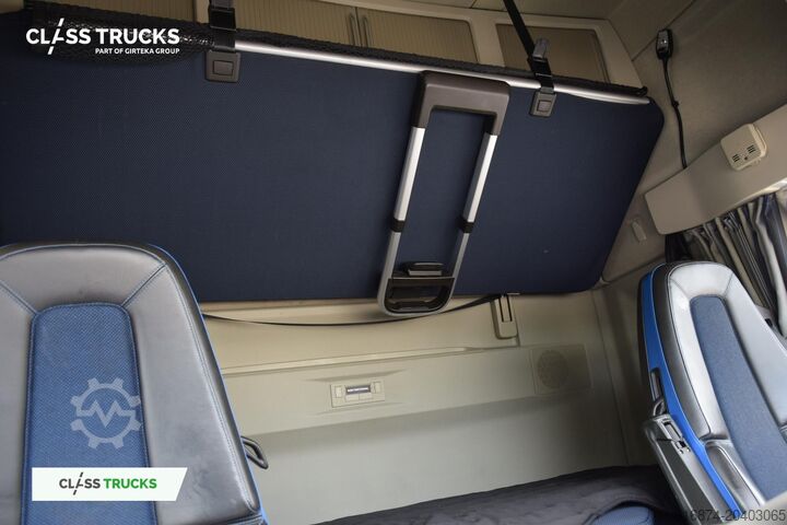 Standard tractor unit VOLVO FH 460 Globetrotter XL i-Save