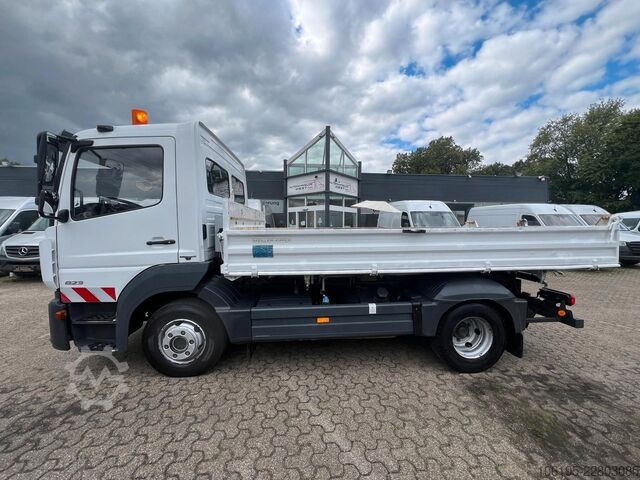 Transporter mit Kipper MERCEDES-BENZ Atego 823*Meiller Kipper*Klima*3-Sitzer*1.Hand*