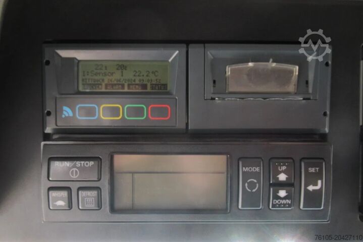 Refrigerated/freezer transport Mercedes-Benz Antos 2536 LL Koel/Vries +klep Bi-Temp