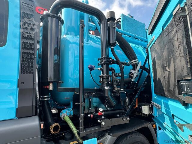 Saugfahrzeug MAN TGS 35.400 8X2-4 BL WIEDEMANN SUPER 1000