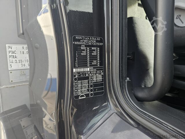 Tautliner-Aufbau MAN TGM 18-290 BL - EEV - TAUTLINER + LIFT