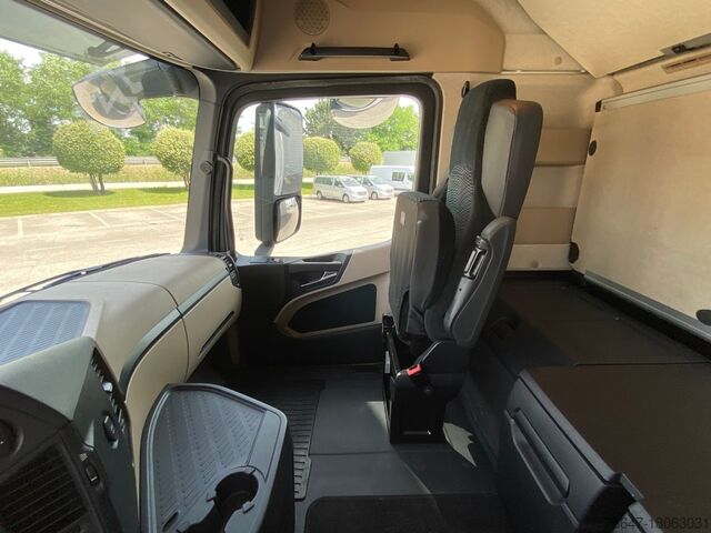 Standard tractor unit MERCEDES-BENZ VI Actros IV 18 2012 - actros 1845 LS flat cab. . 2,5 EuroVI(E5)