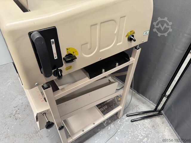 Book binding machine James Burn International Punch3400
