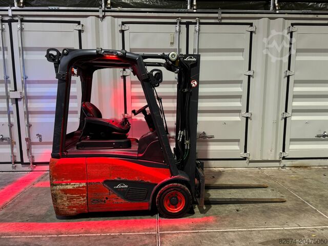 Forklift Linde E16C-02