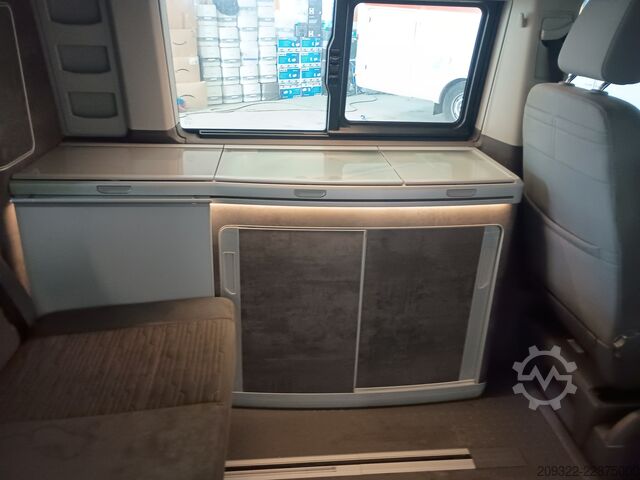 Wohnmobil Volkswagen California Ocean 2022 | Automatico | Tetto a soffietto