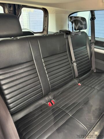 Toyota **PROACE-EURO6D-9SEATS** Toyota **PROACE-EURO6D-9SEATS**