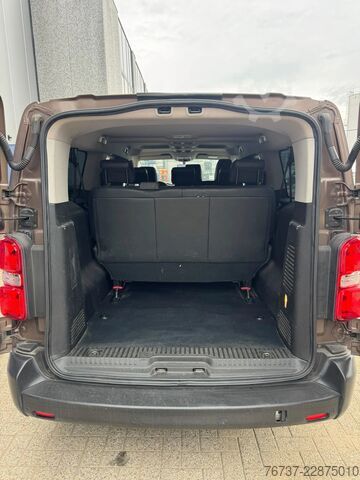Toyota **PROACE-EURO6D-9SEATS** Toyota **PROACE-EURO6D-9SEATS**