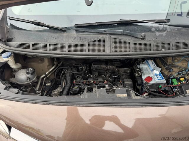 Toyota **PROACE-EURO6D-9SEATS** Toyota **PROACE-EURO6D-9SEATS**