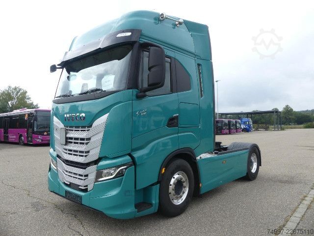 Standard SZM IVECO AS440S53T/P / Intarder / Kipphydraulik
