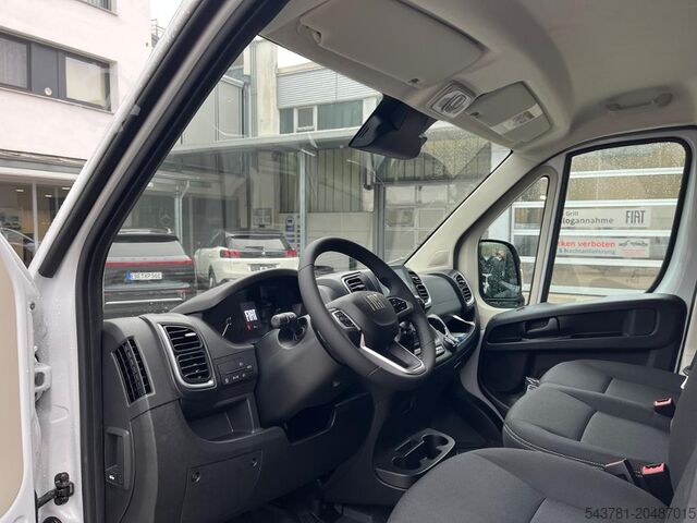 Kleinbus FIAT Ducato 35 L2H2 AHK RüKa CarPlay Allwetterreifen