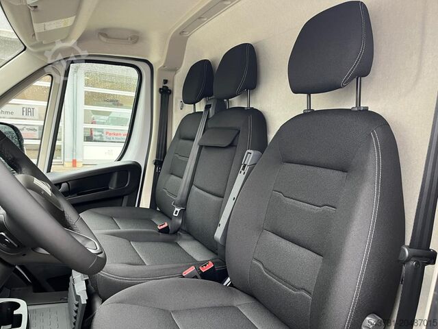 Kleinbus FIAT Ducato 35 L2H2 AHK RüKa CarPlay Allwetterreifen