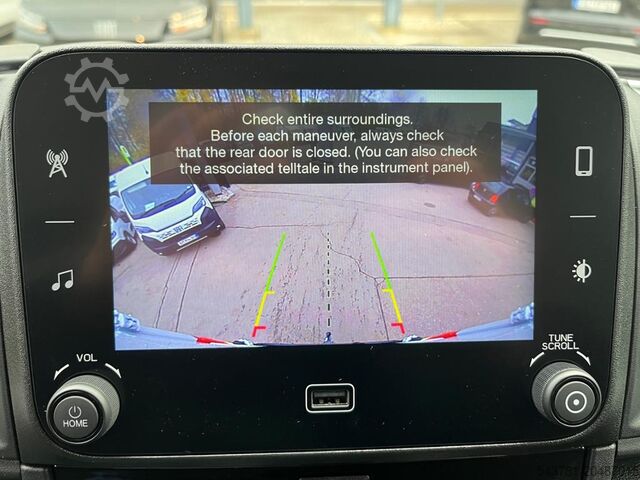 Kleinbus FIAT Ducato 35 L2H2 AHK RüKa CarPlay Allwetterreifen