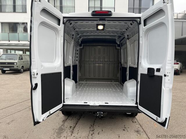 Kleinbus FIAT Ducato 35 L2H2 AHK RüKa CarPlay Allwetterreifen