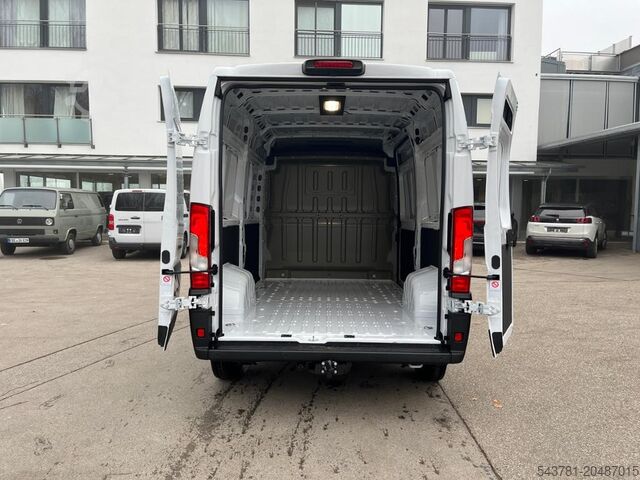 Kleinbus FIAT Ducato 35 L2H2 AHK RüKa CarPlay Allwetterreifen