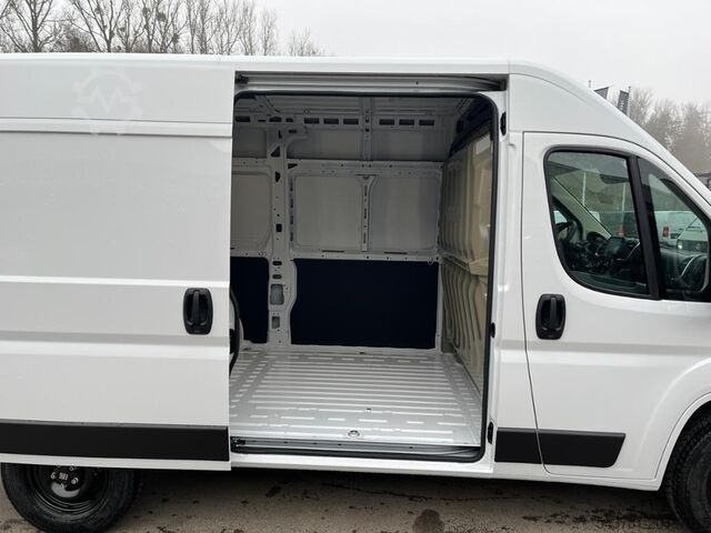 Kleinbus FIAT Ducato 35 L2H2 AHK RüKa CarPlay Allwetterreifen