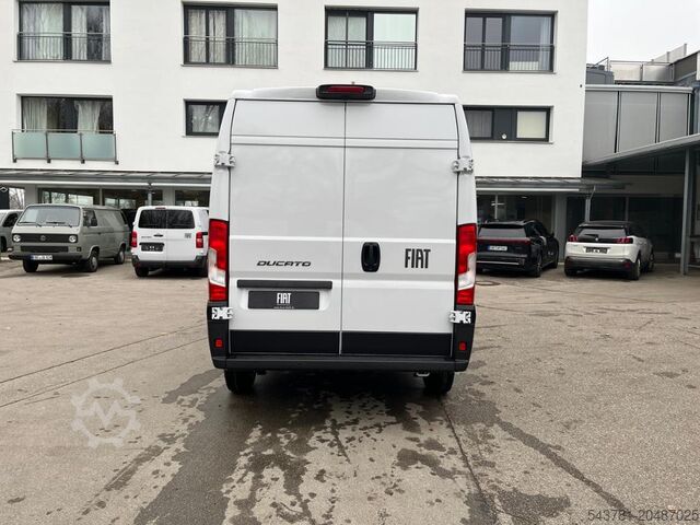 Kleinbus FIAT Ducato 35 L2H2 RüKa CarPlay Allwetterreifen