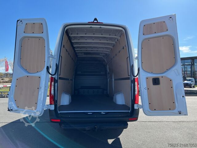 Kastenwagen Mercedes-Benz Sprinter 319 CDI Kasten PRO Maxi LED AHK Klima Sitzh.