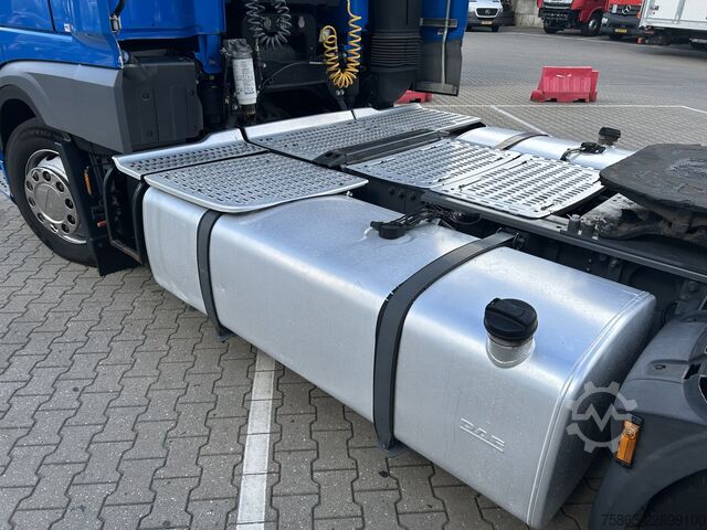 Volume tractor DAF XF 450 FT SC / 679 dkm / Tacho V2 / 2 Tanks / S...