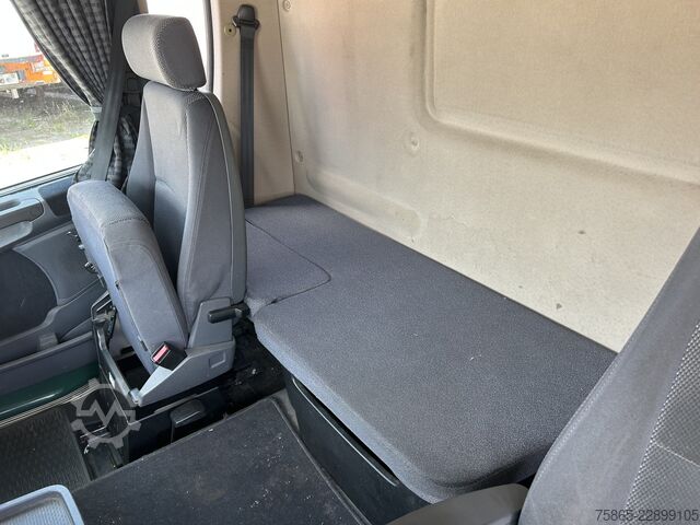 Curtain sided Scania R 310 B Euro 4 / 934 dkm / 3 Pedals / Full Air ...