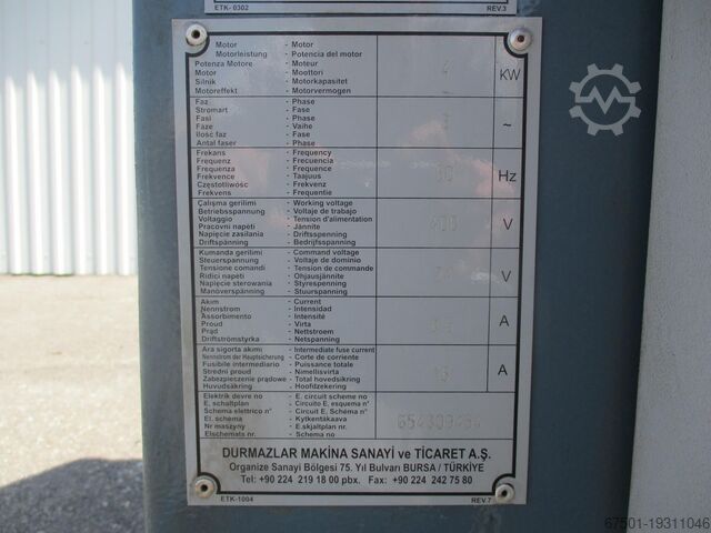 Ausklinkmaschine DURMA VN 2006 (3218)