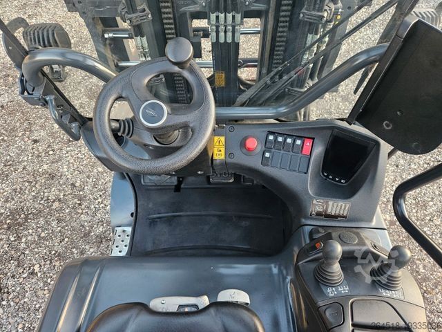 Frontstapler LINDE E25 R Roadster , 6.880mm Hubhöhe, StVZO hydr. Zi