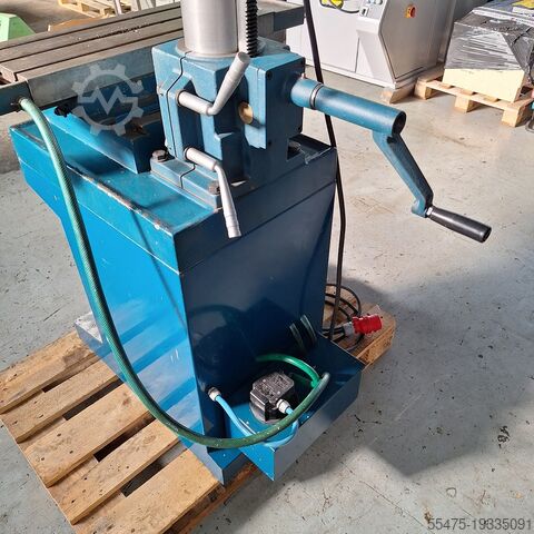 Bohr- und Fräsmaschine Serrmac TCO 40