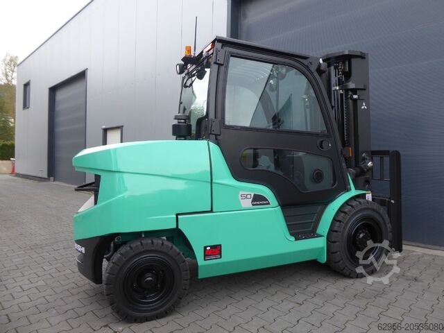 Dieselstapler Mitsubishi FD50NT