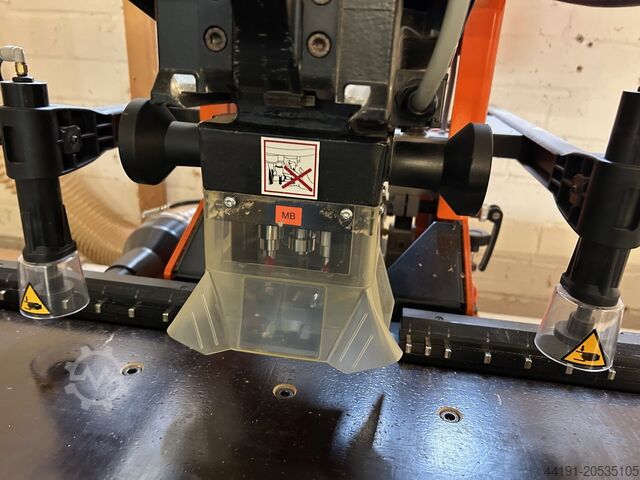 Drilling and fitting inserting machine Blum MINIPRESS top