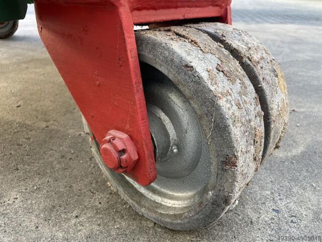 Heavy-duty coil trolley, transport trolley; for easy transportation with a forklift truck