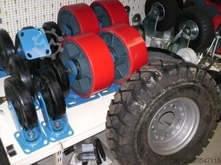 Wheel with tyre Zwenkwielen en bok wielen